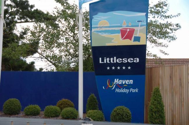 Littlesea Haven Jurrasic-Views Hotel Wyke Regis Exterior photo